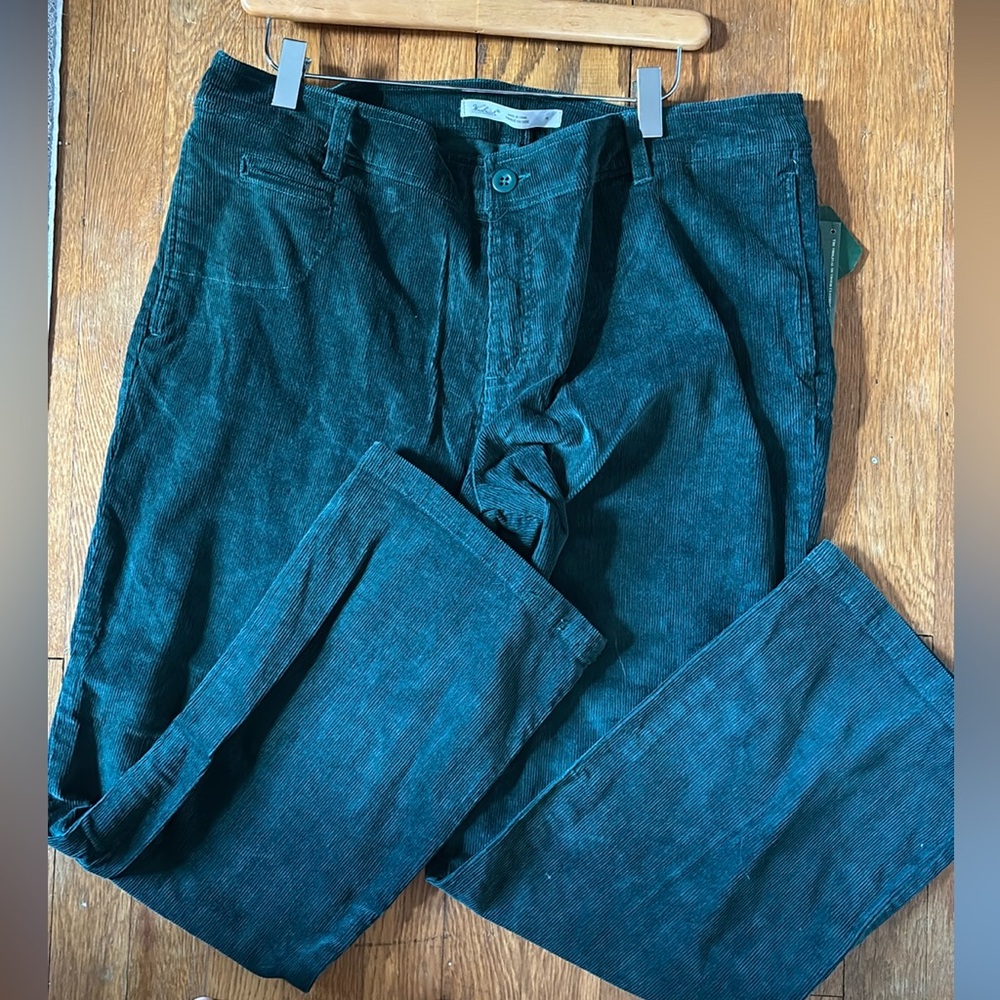 NWT 14 Woolrich Forest Green Corduroy Pants